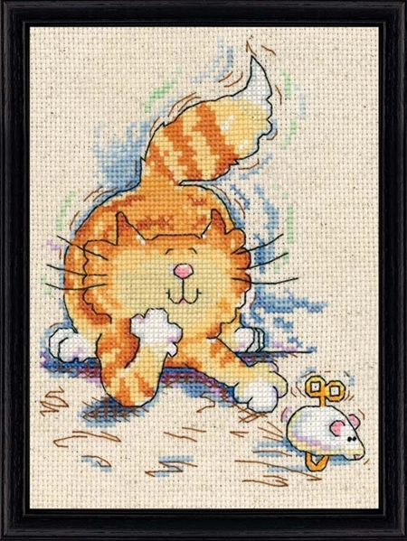 Cat & Mouse Counted Cross Stitch Kit